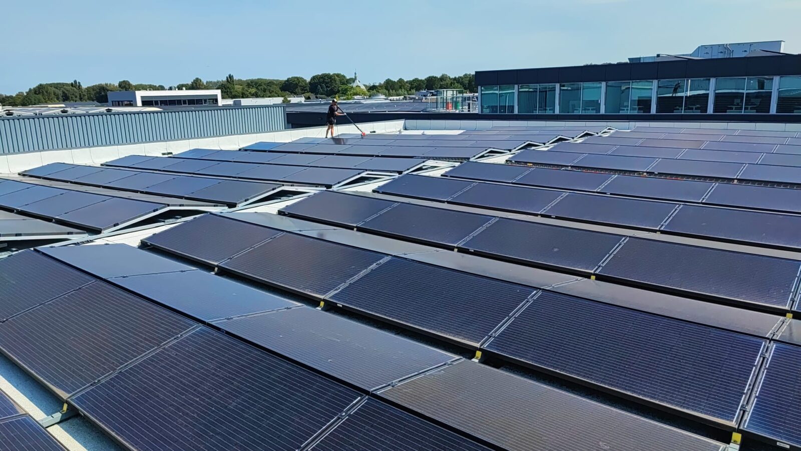 Zonnepanelenschoonmaken in Zwijndrecht